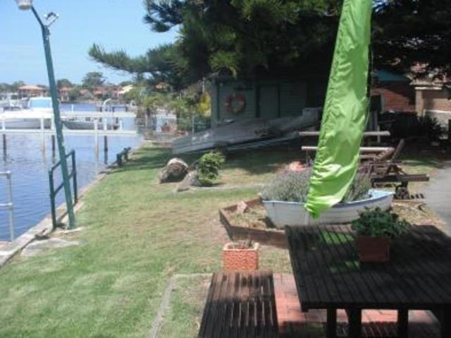 Black Swan Waterfront Motel (Adults Only) Swansea Extérieur photo